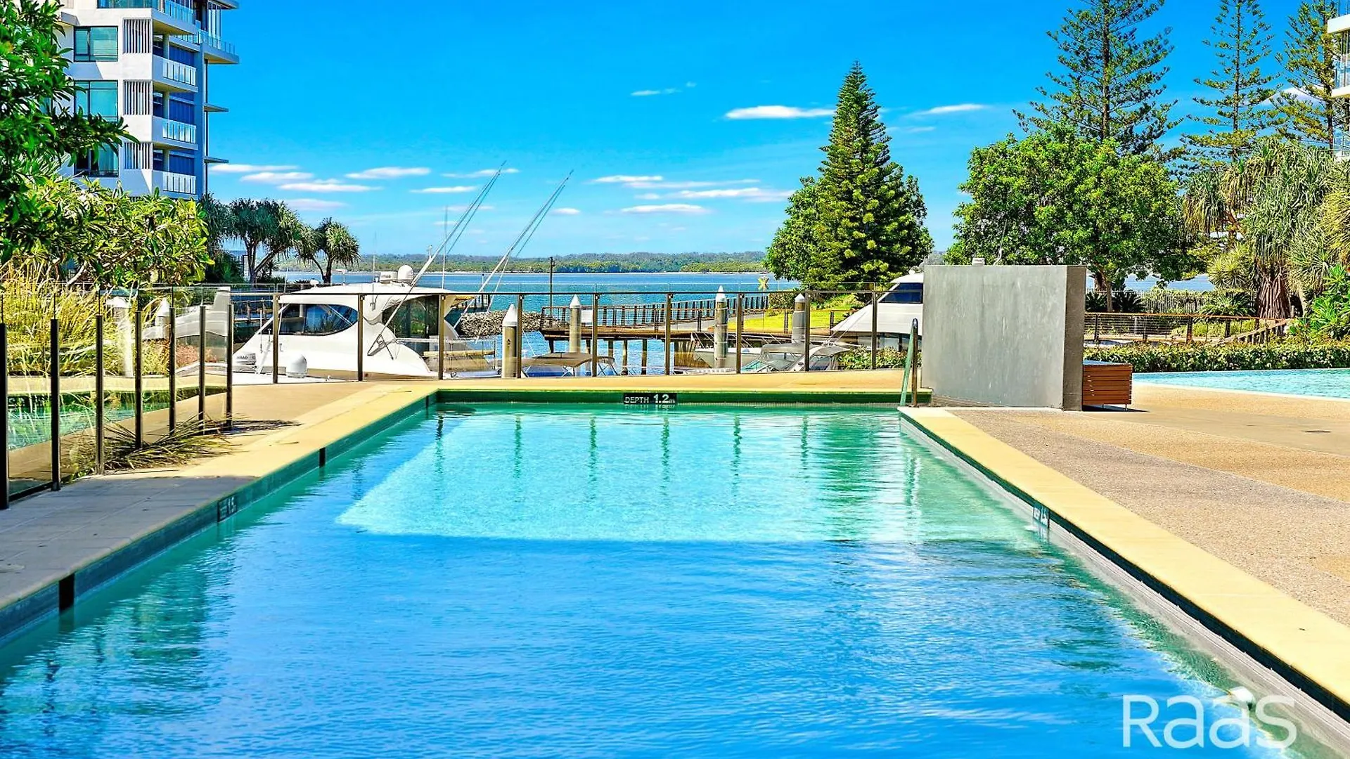 **** Aparthotel Allisee Apartments Gold Coast Australia