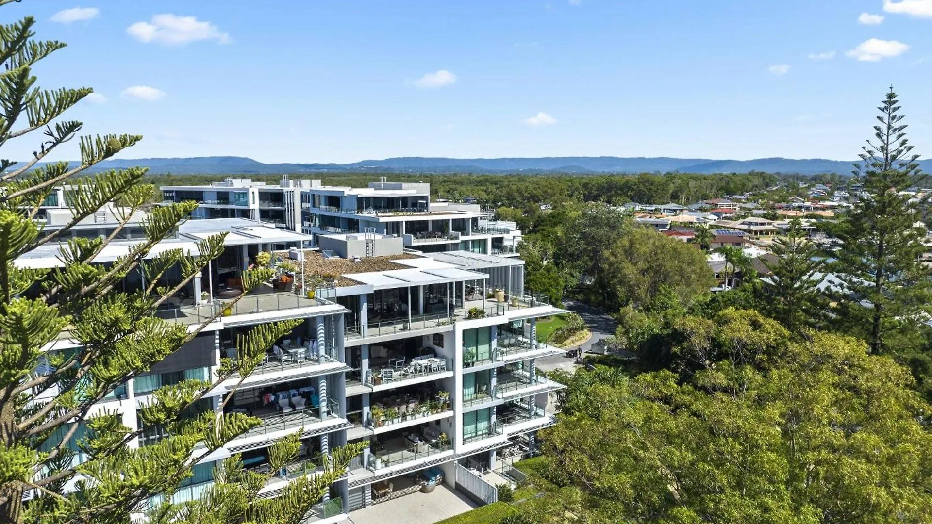 Allisee Apartments Gold Coast 4*,