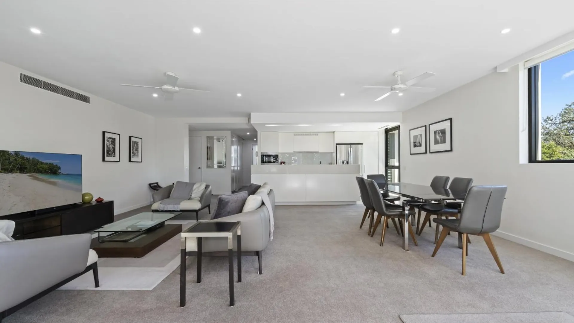 Allisee Apartments Gold Coast 4*,  Australia